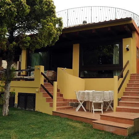 Kalema House * ジェレメアス