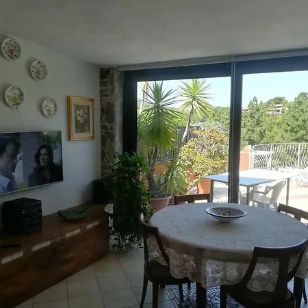 Kalema House * Geremeas